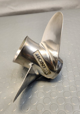 Honda Stainless Steel Propeller 58110-ZV5-E50  11-3/4 x 9 (2540)