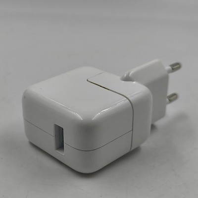 Apple A1401 12W USB Netzadapter Gebraucht Funktionsfähig