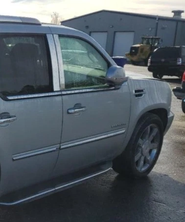 2009-2014 Cadillac Escalade RH Passenger Roof Curtain Airbag OEM - Image 2 of 4