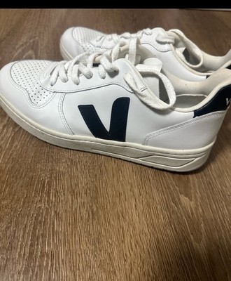 Veja White Leather Lace-Up Men's Casual Sneakers with Black Logo Accent