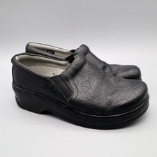 Klogs Black Embossed Tooled Leather Clogs Naples Sz 7M Slip Resistant Nursing