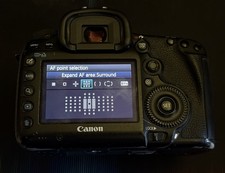 Canon EOS 5D Mark III 21.1 MP Body 380k shutter count- functional