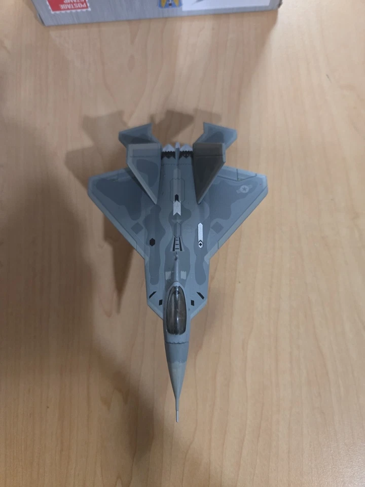 F-22 RAPTOR LOCKHEED MARTIN ВВС США 1/145 ПОЧТОВАЯ МАРКА PS5382-1 НОВЫЙ В КОРОБКЕ - Изображение 2 из 3
