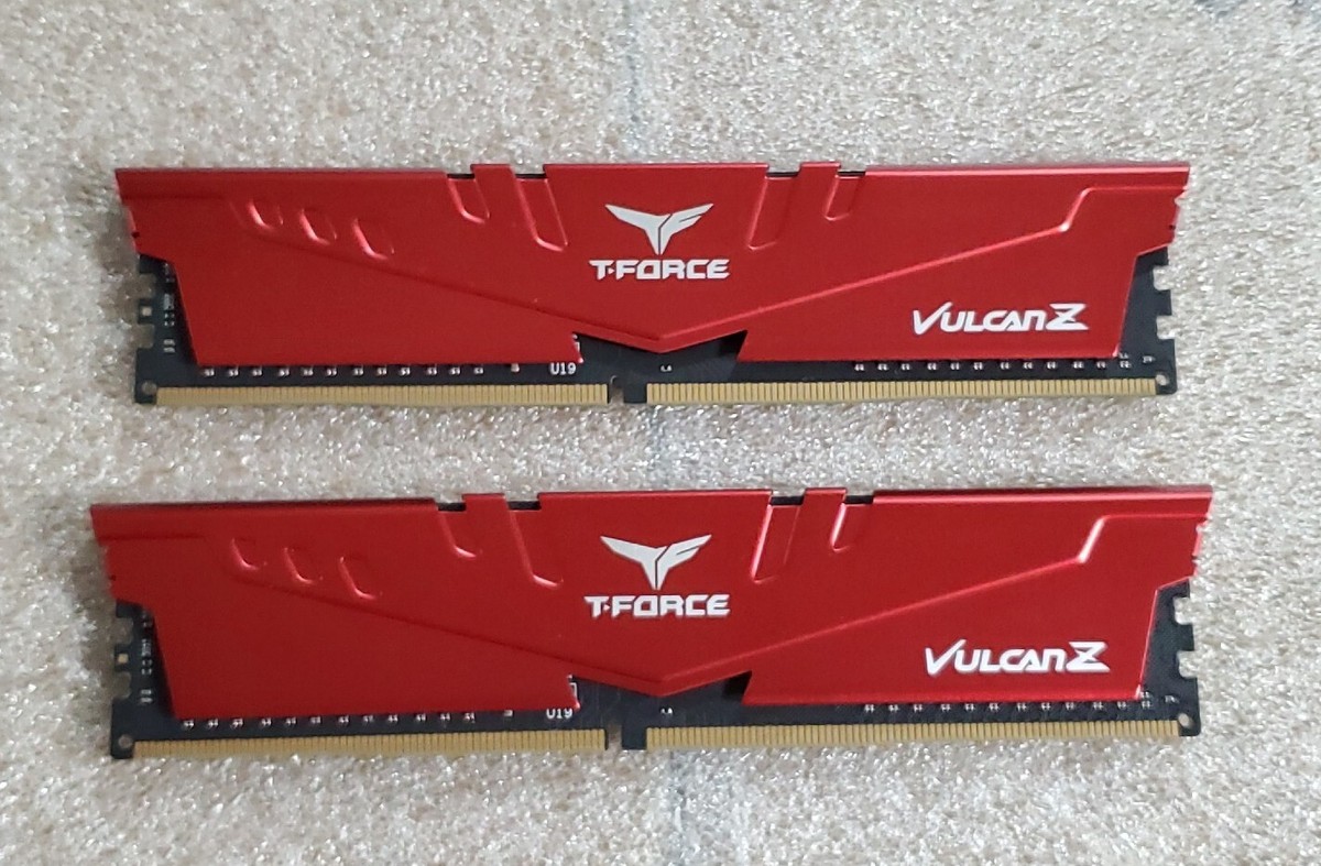 T-FORCE 16GB (2x8GB) DDR4 3200MHz Desktop Gaming Memory