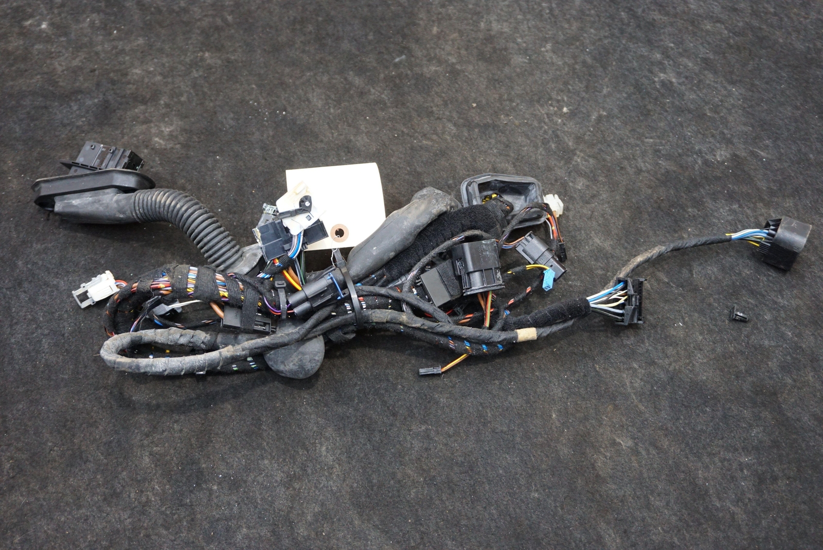 Rear Left Door Wiring Wire Harness Cable 61120022501 OEM Rolls Royce Phantom 04