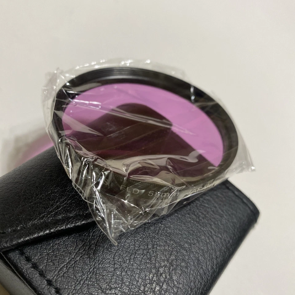 Zeikos Camera Filter Set UV FLD 58mm Japan With Case ~ 2 Filters - Image 3 of 4