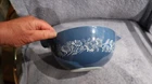 PYREX MIXING BOWL DARK BLUE COLONIAL MIST CINDERELLA SIZE 7 3/8" #442 "VINTAGE"
