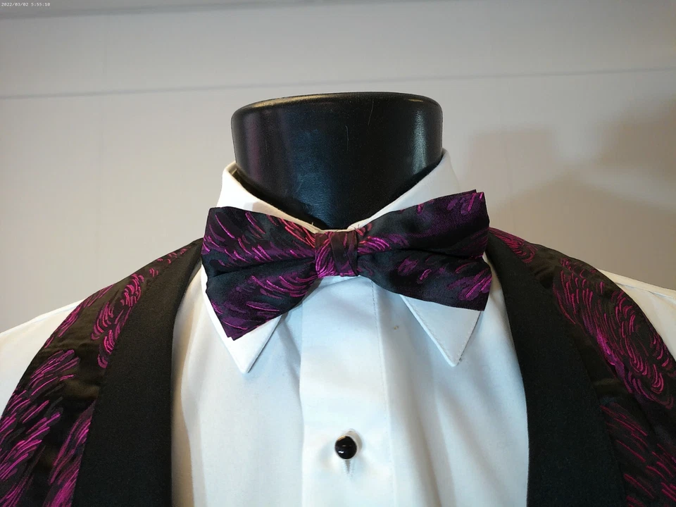 Fuschia (Feather Brite)  Backless Vest w/ Pre Tied Bow Tie and Pocket Square - Image 3 of 4