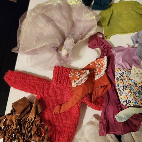 Vintage Barbie Clothes and Accessories Huge Lot - Picture 18 of 21