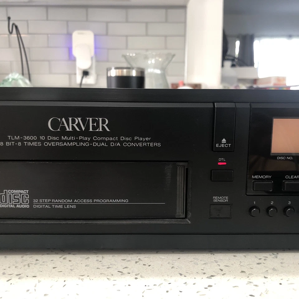 Carver TLM-3600 CD Player Tested And Working W/ Nonfunctional Remote - Image 3 of 4