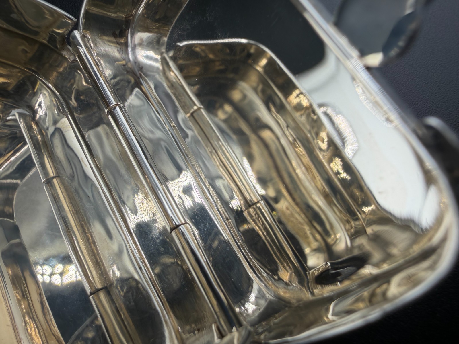 TIFFANY & CO. STERLING SILVER 925 LUGGAGE SUITCASE PILL BOX