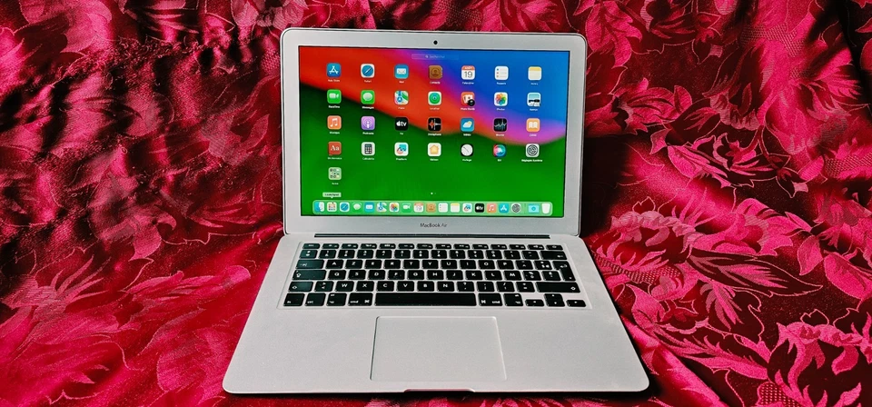 Apple MacBook Air 13" 2014 · i5 · 4GB · 128GB, photo 2 sur 5