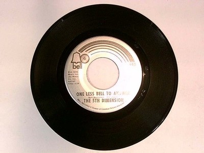 The 5th Dimension   One Less Bell To Answer 7'' Single 1970 Bell Pop Soul 45 RPM
