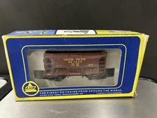 HO Scale AHM Ore Hopper Car Railroad Train #5273 D Union Pacific UP 1369