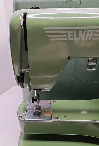 Vintage Elna Supermatic Sewing Machine with Metal Case - 722010 - Picture 8 of 23