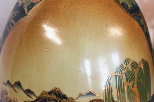 12" Satsuma Style Porcelain Egg | 1960s Hand-Painted Geisha Women & Baby Travel - Picture 16 of 20
