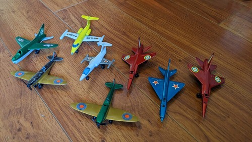 1973 Matchbox AIRPORT PLAYSET Vinyl Toy Lesney w/ 8 Diecast Planes No Handle Vtg - Picture 11 of 23