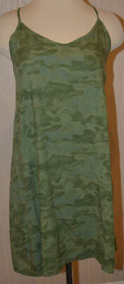 Women's True Craft Green Camo Lightweight Breezy Slip On Dress Size XS, S