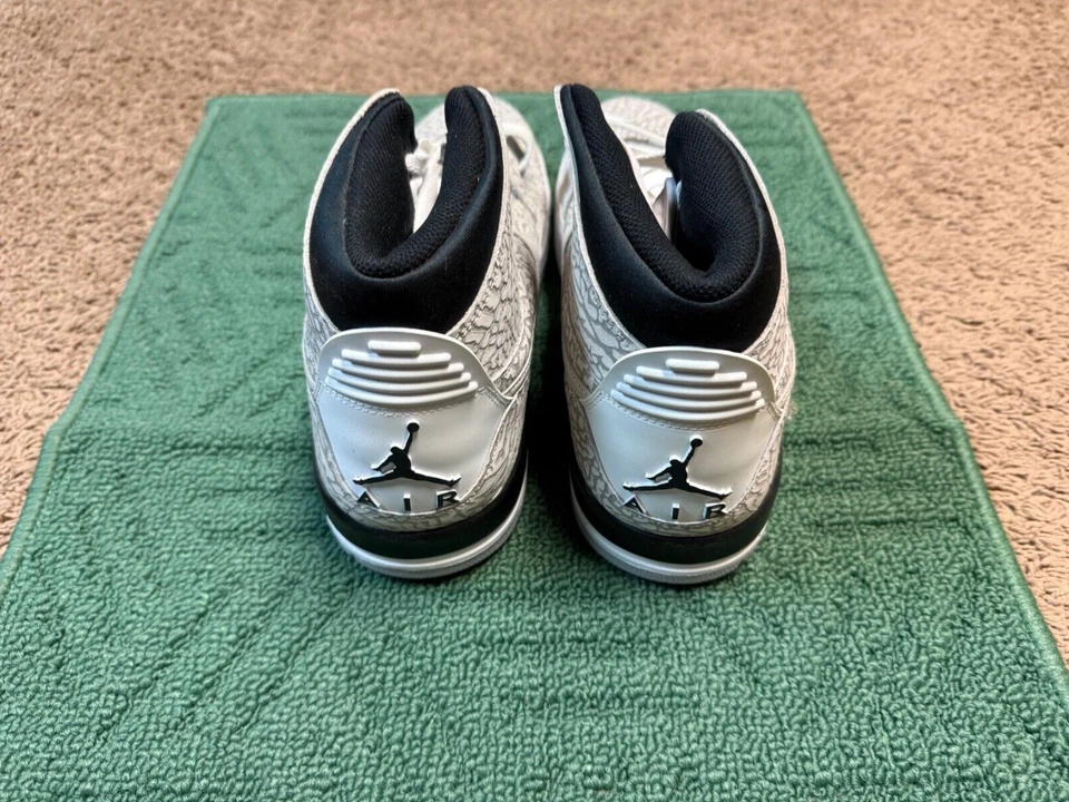 Zapatos Nike Air Jordan Legacy 312 abatibles talla 13 AV3922-100 Foto 4 de 4