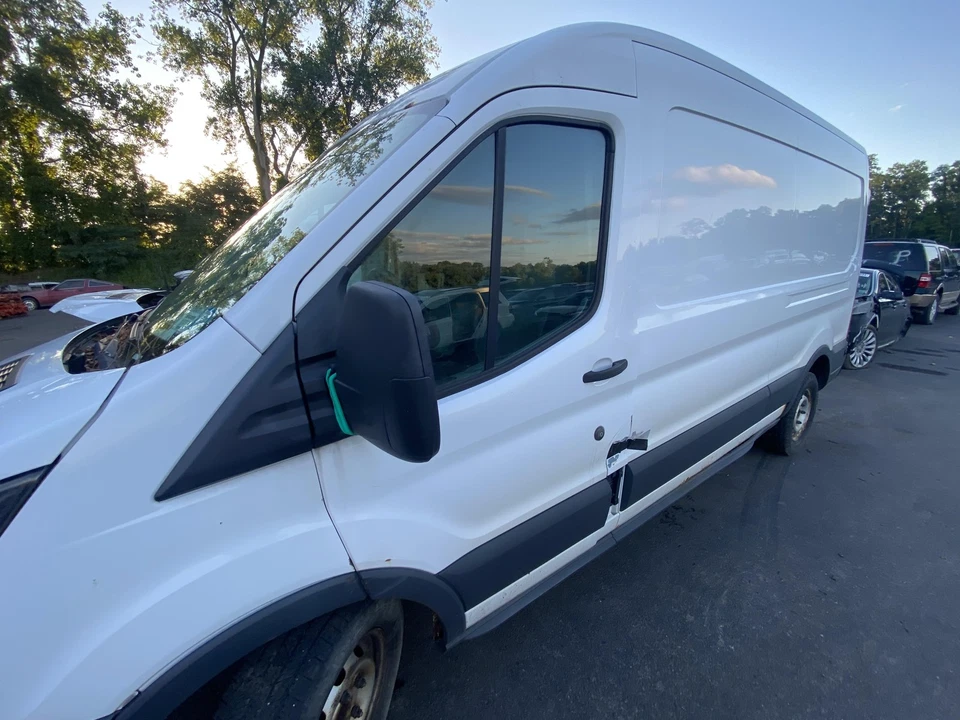 (SOLO PICKUP LOCAL) 15 16 17 18 19 20 21 22 23 FORD TRANSIT 150 puerta delantera izquierda Foto 2 de 4