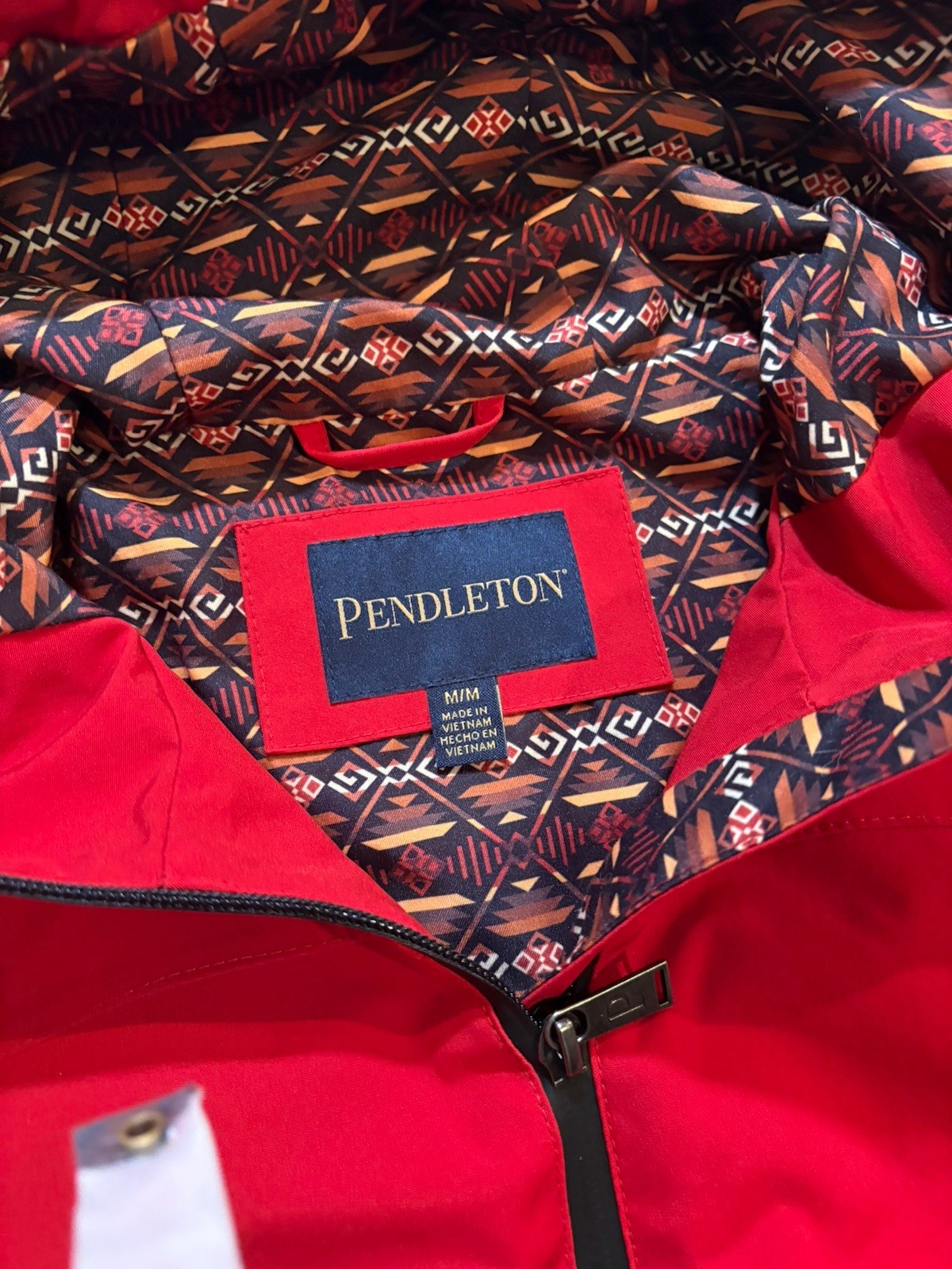 Women’s Pendleton Lightweight Rain Jacket. Size - image 2