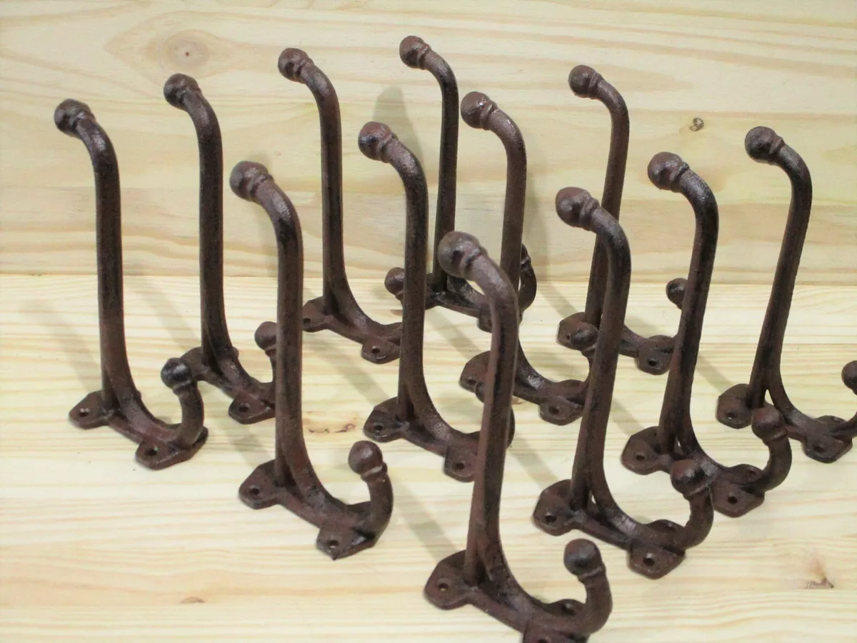 12 LARGE HARNESS HOOKS RACK COAT RUSTIC CAST IRON BARN HEAVY DUTY