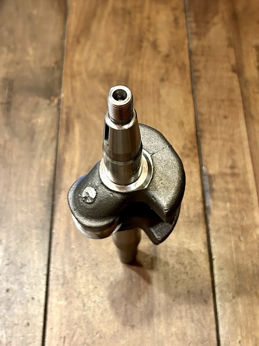 GMIK84A○1脚 GMIK84A○1脚 1984 KAWASAKI ZX100 FRONT LEFT FOOT PEG AND