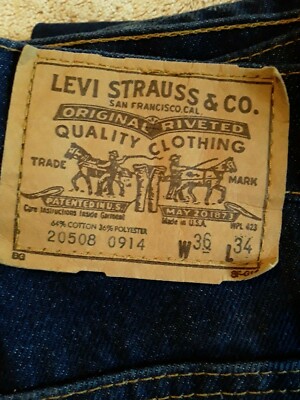 USA Vintage Levi's Orange Tab Leg Denim Jeans 36x34 Blue they look