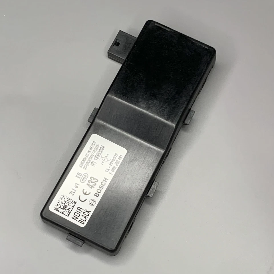 Receptor de entrada sin llave OE Bosch 13503204 para Chevrolet Camaro Cadillac SRX Foto 3 de 4