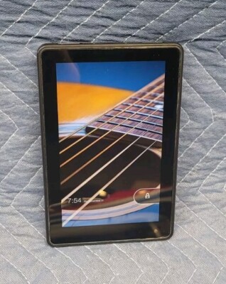 コンピュータ・IT Kindle F Amazon Kindle Fire 1st Gen. - D01400 - 8GB - 7 in - Black - Tablet