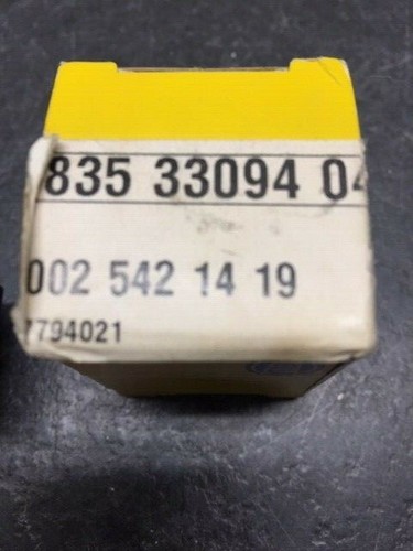 Mercedes-Benz Hella R129 Relay, Stop Lamp SL280 SL320 SL500 SL600 - Picture 5 of 5