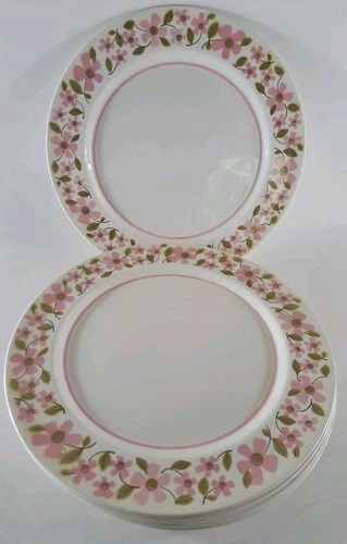 Mikasa Mediterrania Petals Dinner Plates Set Of 6 Pink Flowers Retro 10 5/8"
