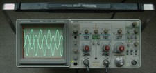 Tektronix 2235 AN/USM488 100MHz Oscilloscope, Two Probes, Power Cord Refurbished