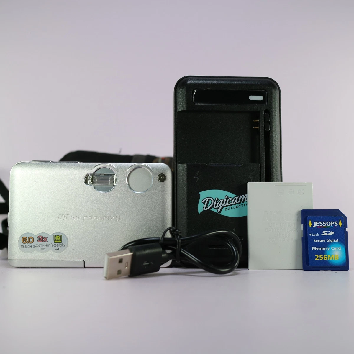 2005年製⭐️【Nikon ニコン】 COOLPIX S3/クールピクス エス3 ニコン、600万画素になった薄型デジカメ「COOLPIX S3」