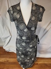City Unltd Size M Short Sleeve True Wrap Dress