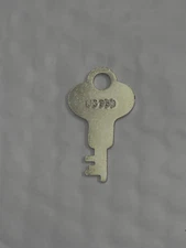 Vintage Excelsior #UG350 Key-Luggage Steamer Trunk, Suitcase, Briefcase...NEW