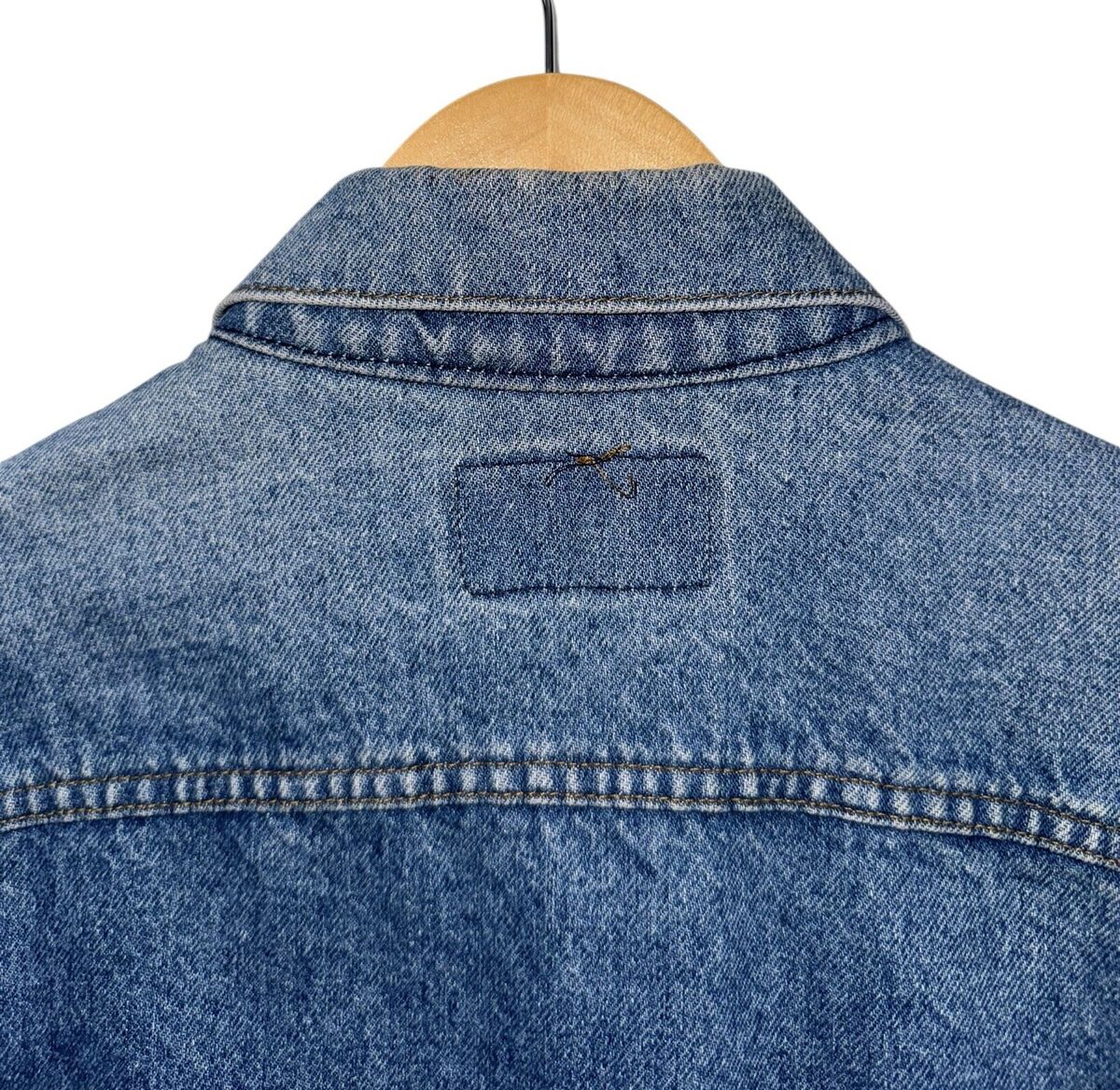 Vintage Levis Trucker 70506 0214 Type 3 Jackit Blue Wash Vintage Levis Trucker 70506 0214 Type 3 Jackit Blue Wash
