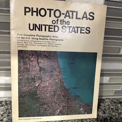VTG 1975 Photo Atlas Of The United States First Satellite Photographic Book