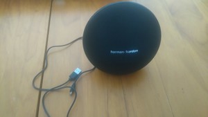 harman kardon onyx mini specs