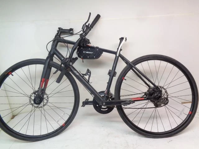 LIGHTLY USED FUJI ABSOLUTE 1.9 BICYCLE