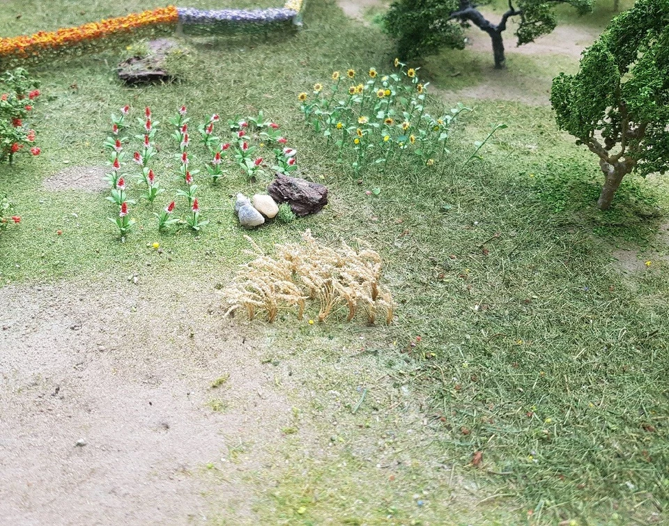 MP SCENERY 32 Brown Wheat N Gauge Model Farm Plants Railroad & Farm Layout - Image 3 of 3