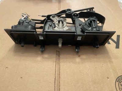 00 01 02 03 04 05 06 Toyota Tundra Heater Climate A/C Temperature Control Unit