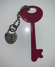 Fossil Keyper Hot Pink  Replacement Plastic Key Charm Lock Heart Bag Accessory