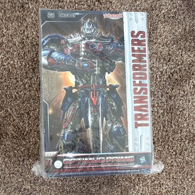 Yolopark Transformers Optimus Prime AMK Pro Series 20cm Die-cast Model Kit