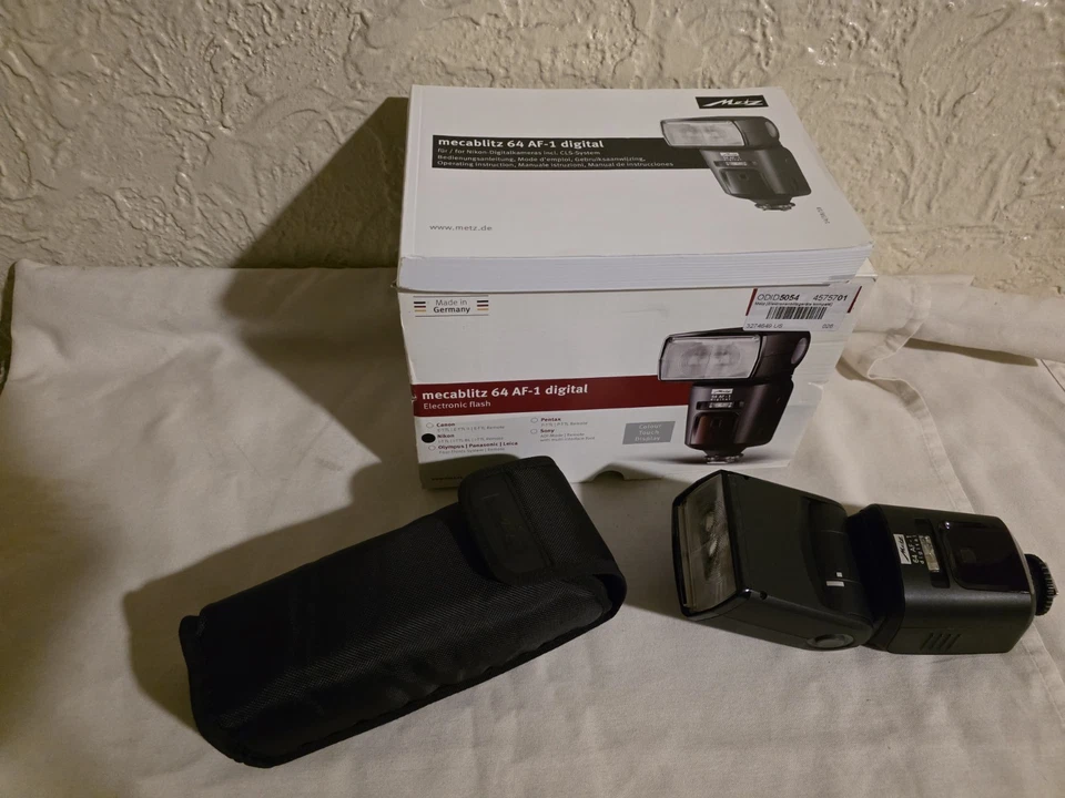 METZ  64 AF-1  NIKON  - Image 2 of 4