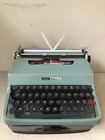 Macchina da scrivere Olivetti lettera 32 vintage