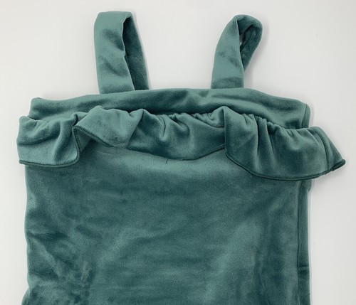 Nuevo con etiquetas Mameluco con volantes de terciopelo verde para bebés niñas de 18-24 meses colección de té - Imagen 2 de 7