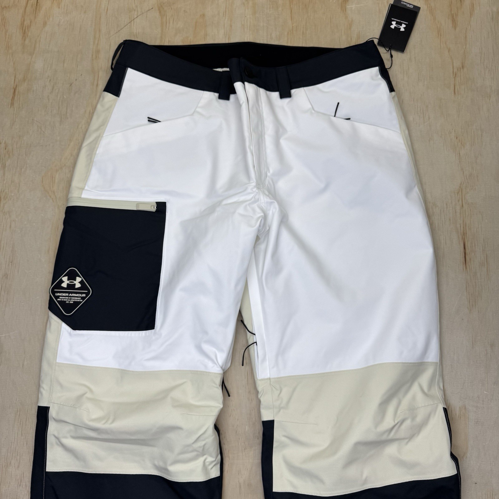 NEW Under Armour Expanse Vista Mens Ski Snow Storm Pants Silt Black White XL thumbnail 3