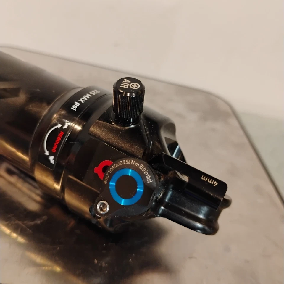 RockShox SIDLuxe Ultimate 3P 后减震 RS-SIDL-ULT3-A2 — 第 4/4 张图片