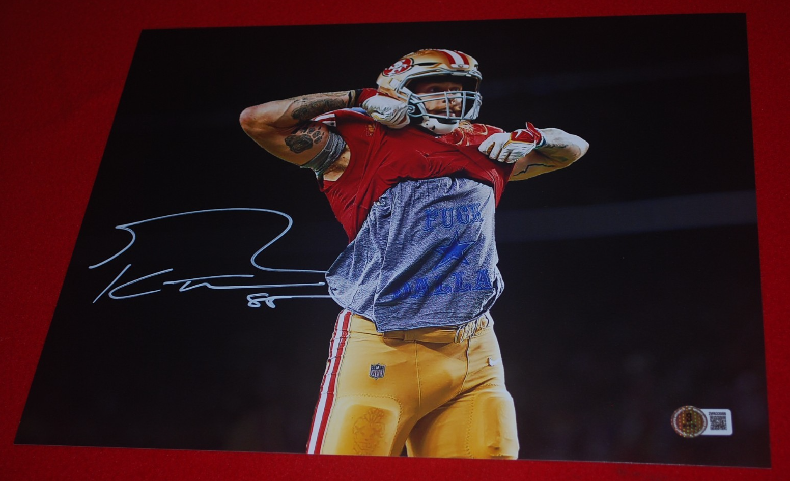 GEORGE KITTLE Autographed Signed San Francisco 49ers 11X14 F DALLAS Photo Beckett 2W633056 
